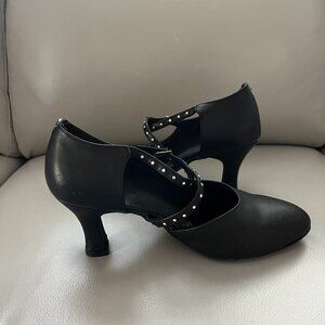 Very Fine Dance Shoes Black Size 8